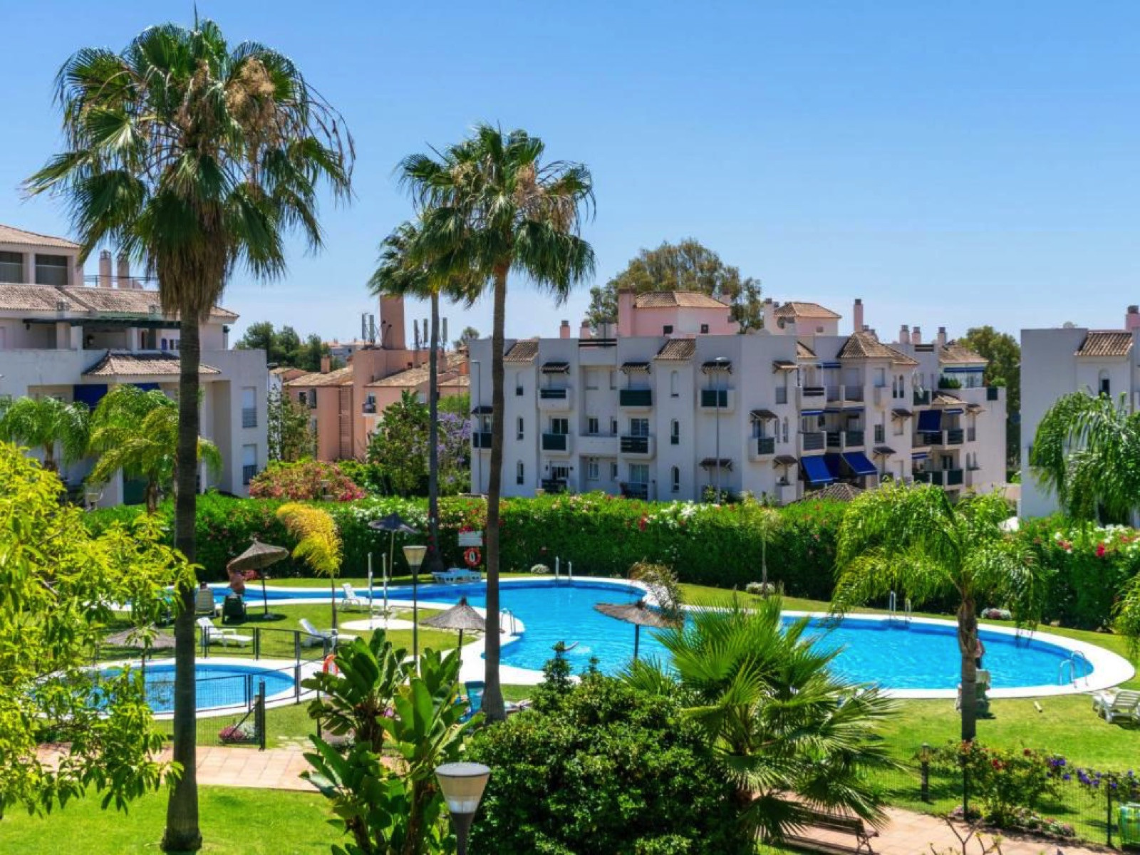 Ground Floor Apartment – Nueva Andalucia – Marbella – 300