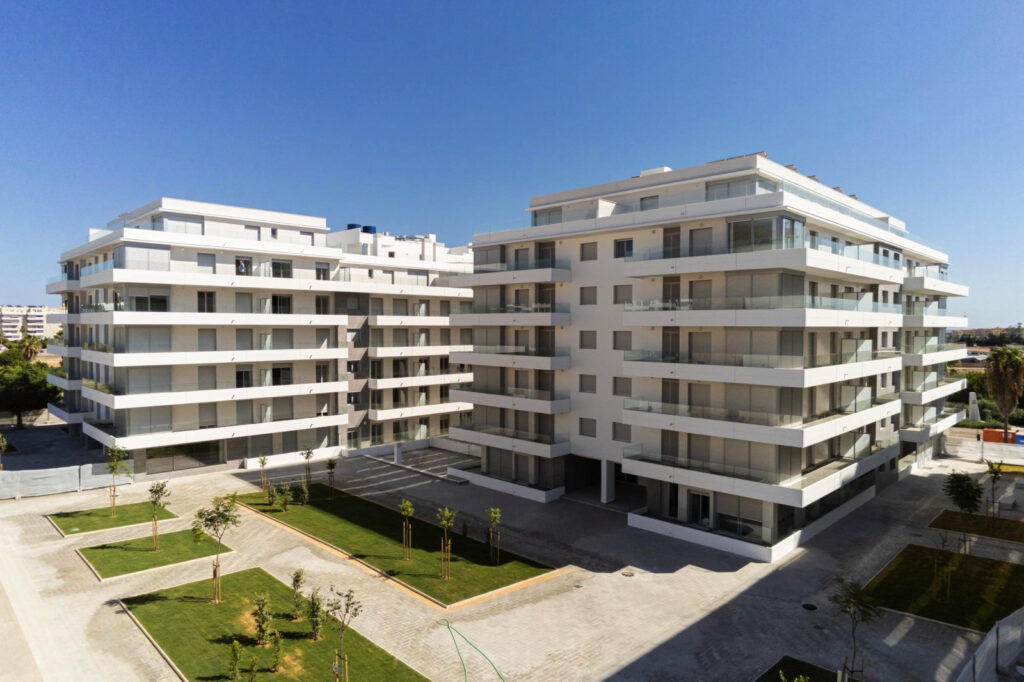 Apartment – Nueva Andalucia – Marbella – 300