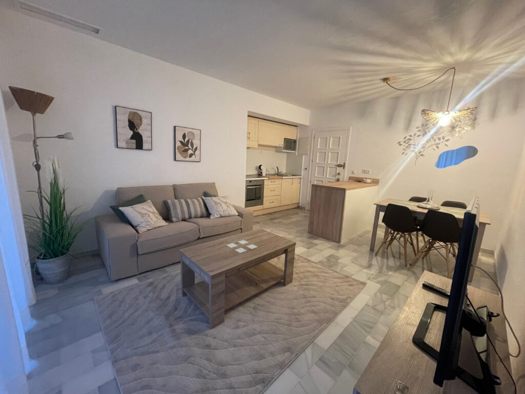 Ground Floor Apartment – Nueva Andalucia – Marbella – 300