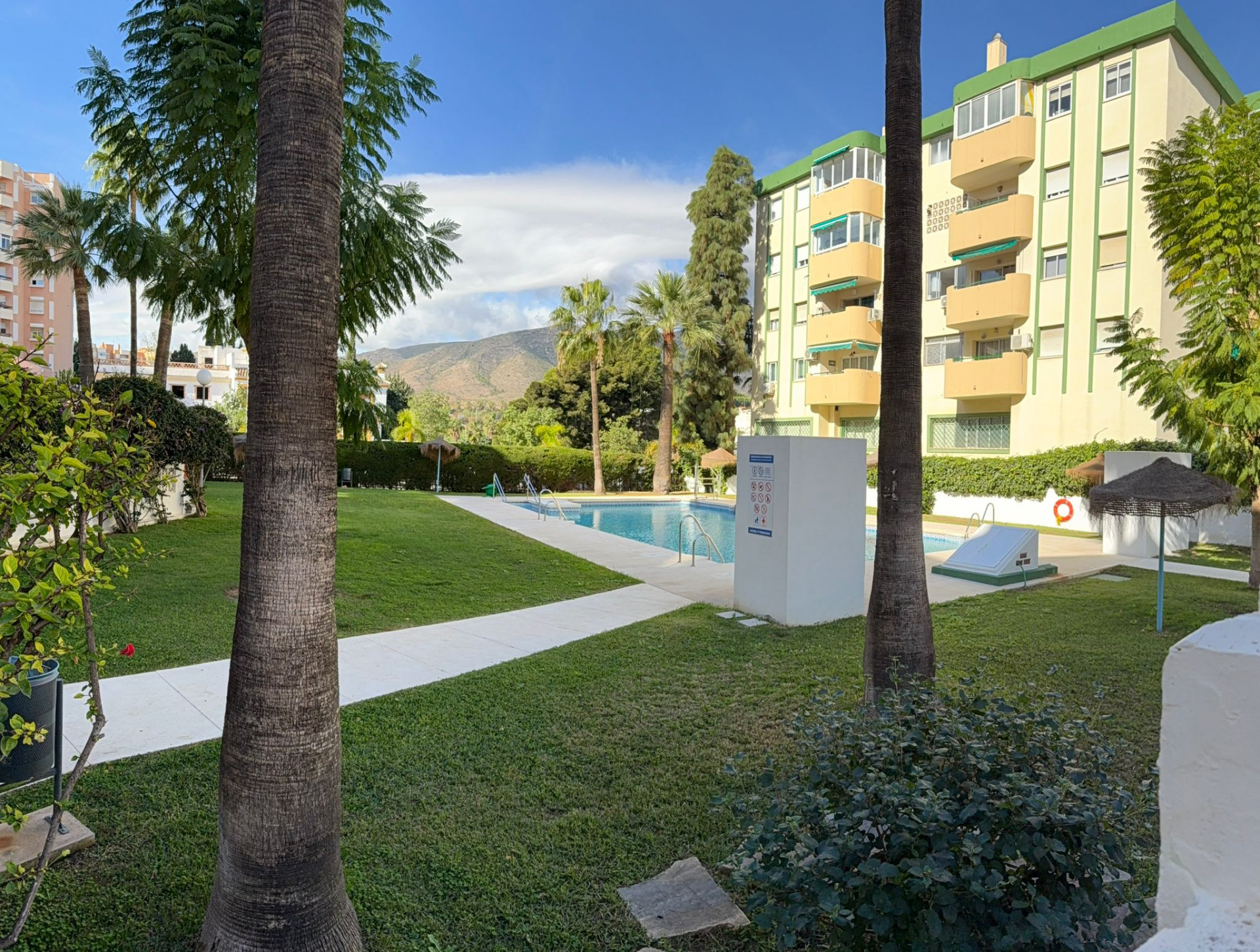 Apartment – Torremolinos Centro – Torremolinos – 527