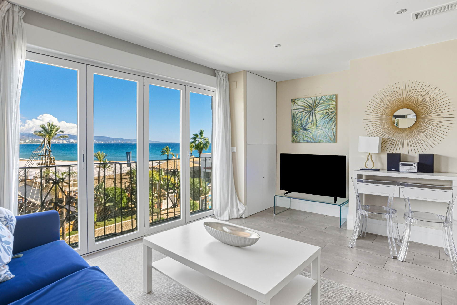 Apartment – Marbella – Puerto Banus – Marbella – 5717MLA