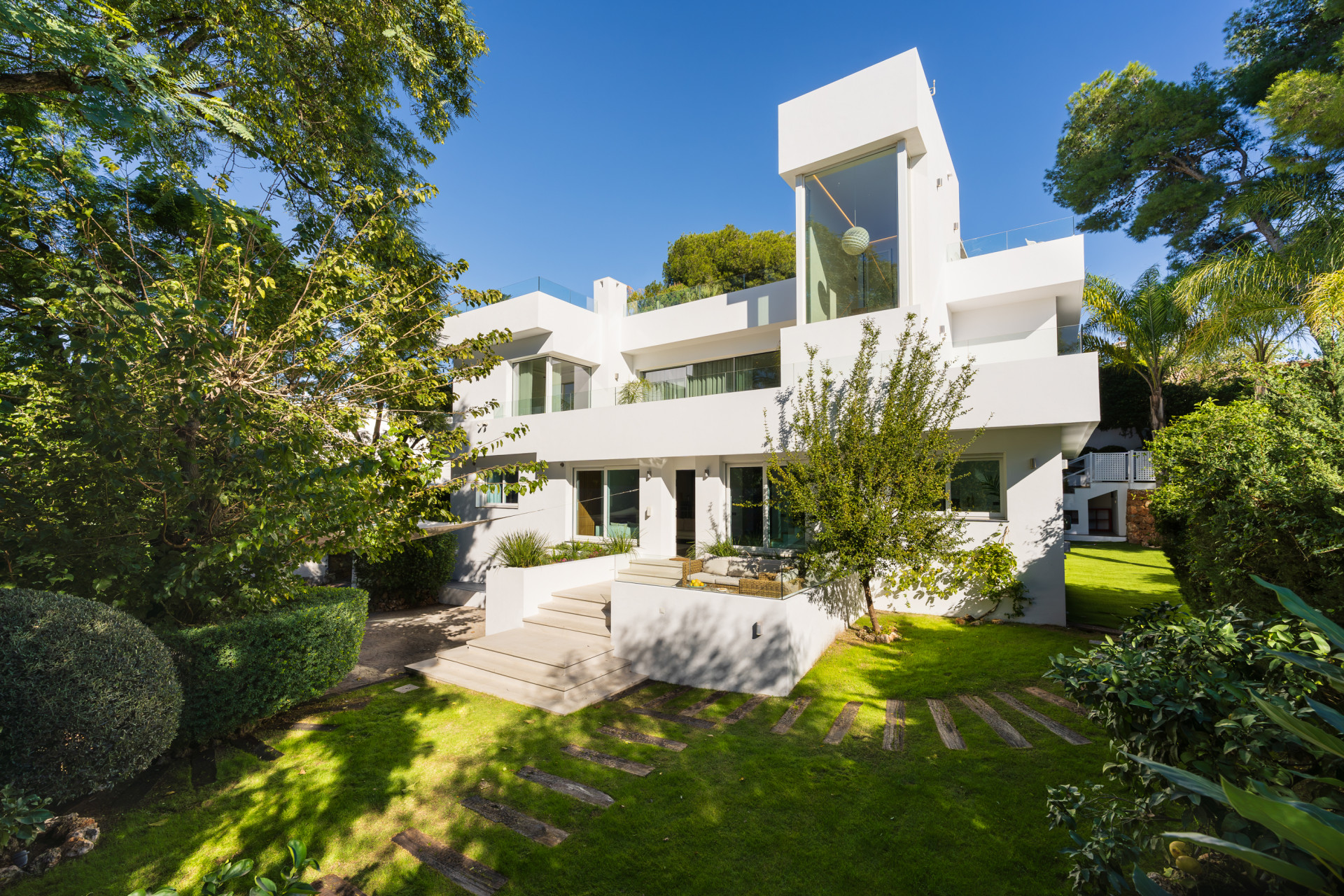 Villa – Nueva Andalucia – Marbella – R4889560