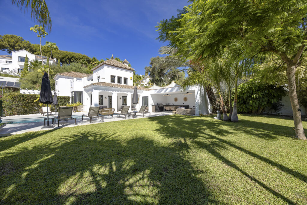Villa – Paraiso Alto – Benahavis – 79239KDT