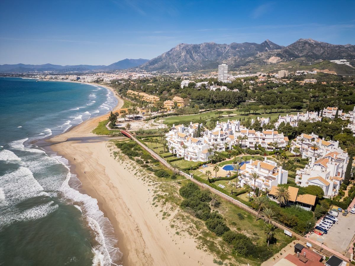 Apartment – Marbella Este – Marbella – R5125078