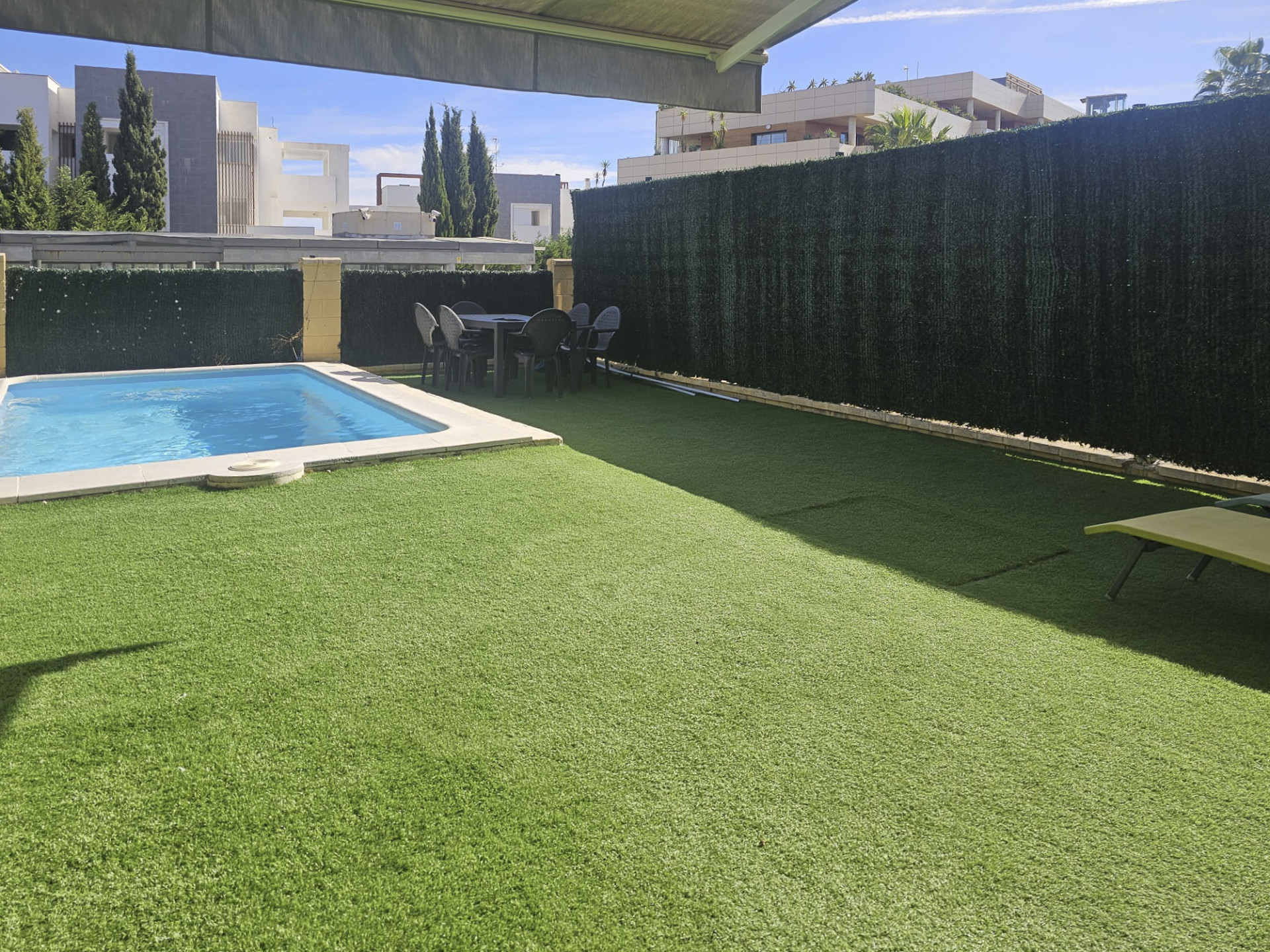Town House – Estepona East – Estepona – 963