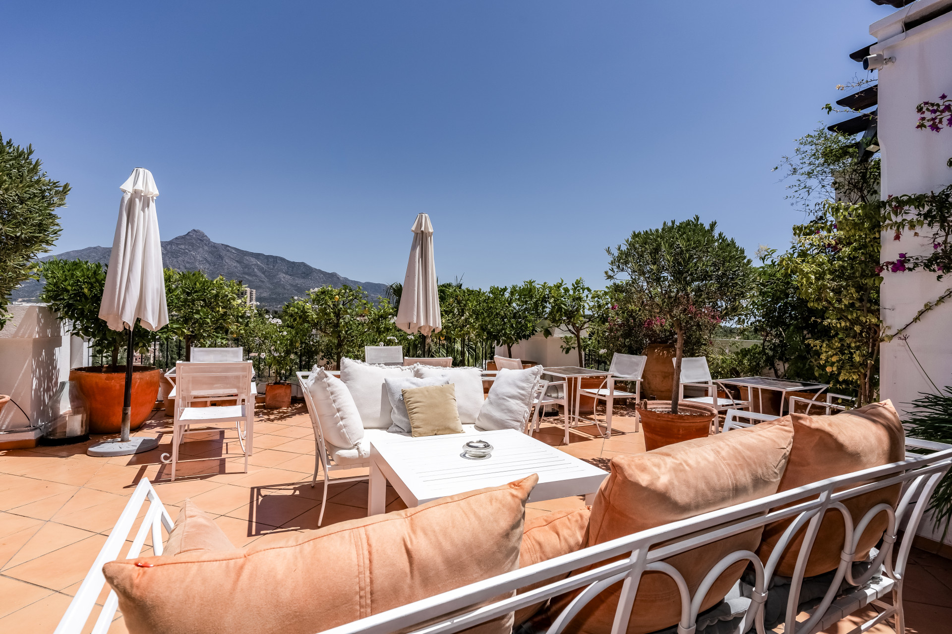 Penthouse – Nueva Andalucia – Marbella – 800