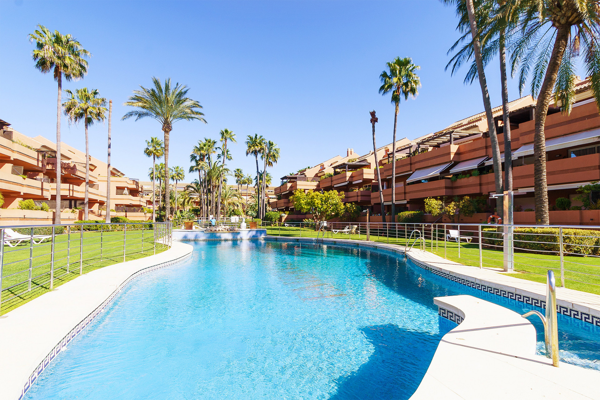 Ground Floor Apartment – Marbella – Puerto Banus – Marbella – 527