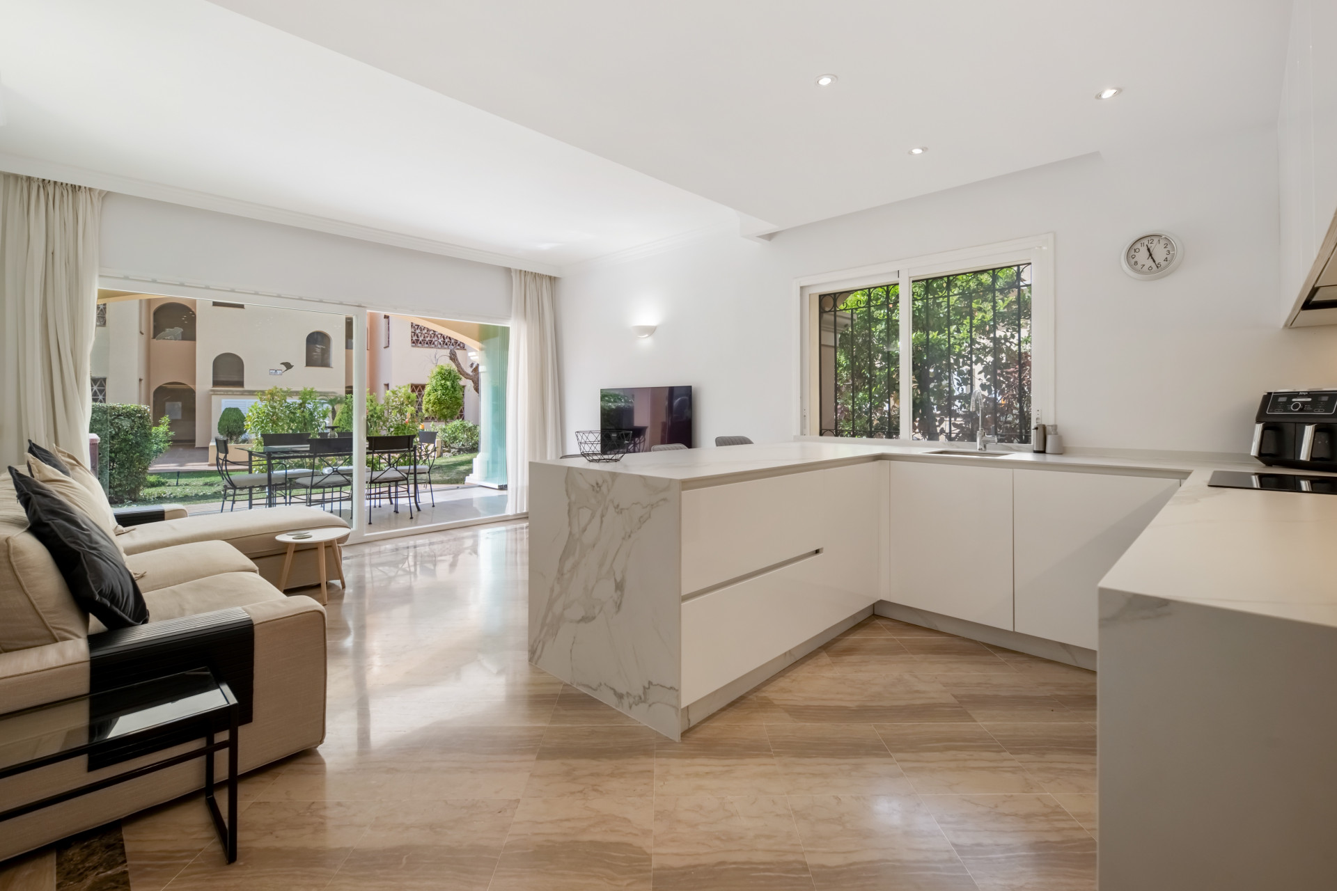 Ground Floor Apartment – Marbella Este – Marbella – CP128298