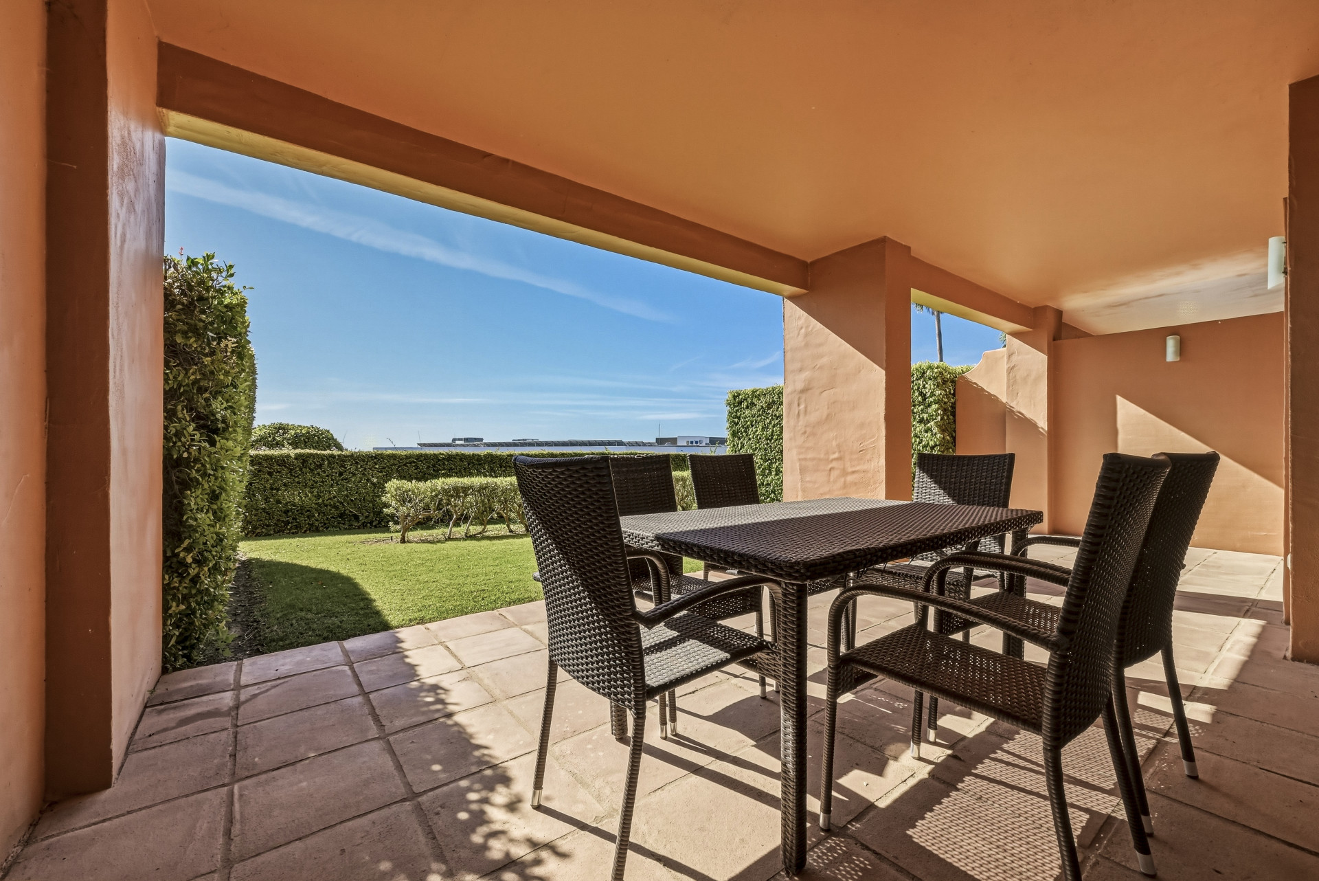 Ground Floor Apartment – Estepona East – Estepona – 437