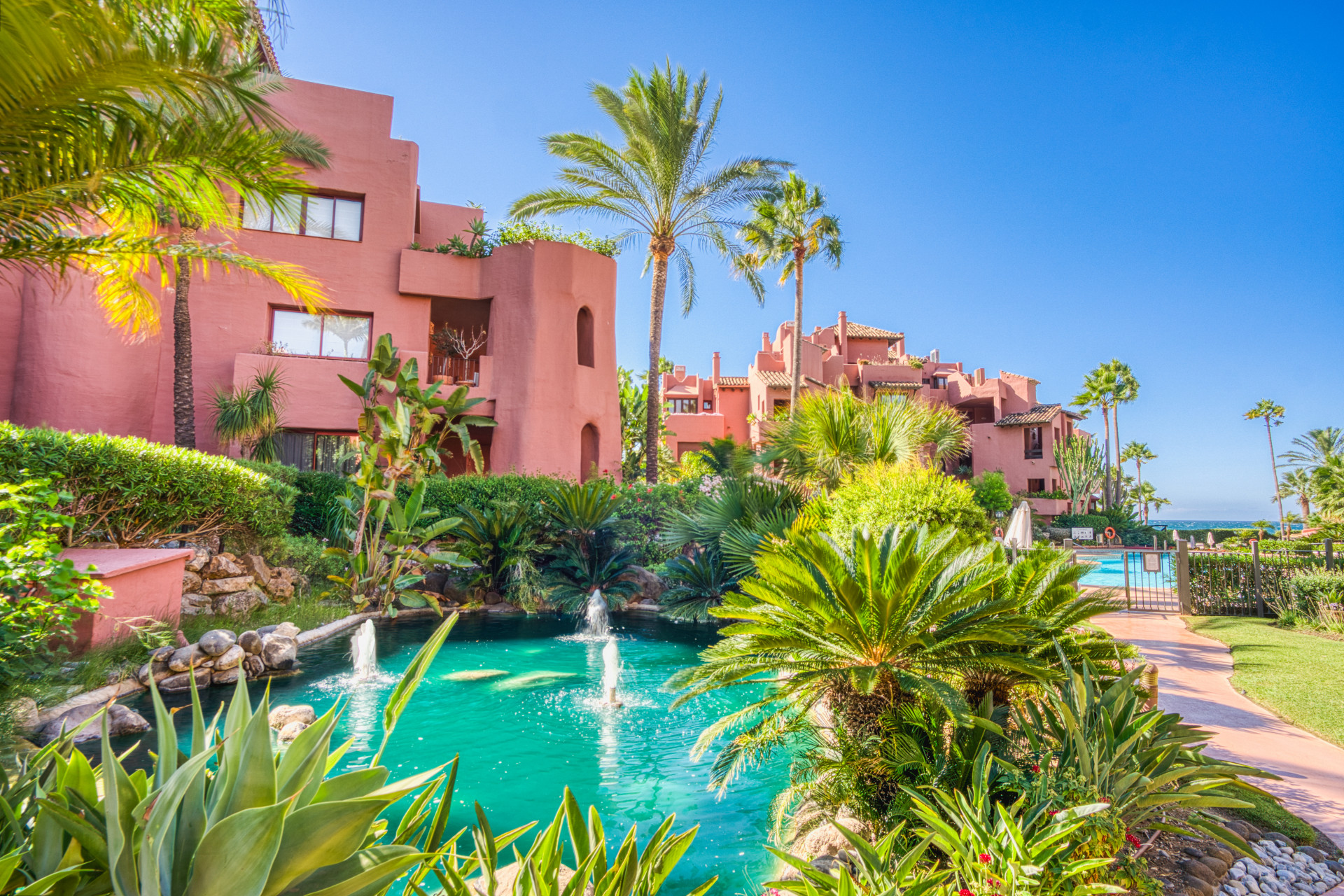 Duplex Penthouse – Estepona East – Estepona – 5803MLPH