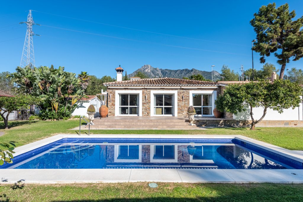 Villa – Marbella Golden Mile – Marbella – MEX1054