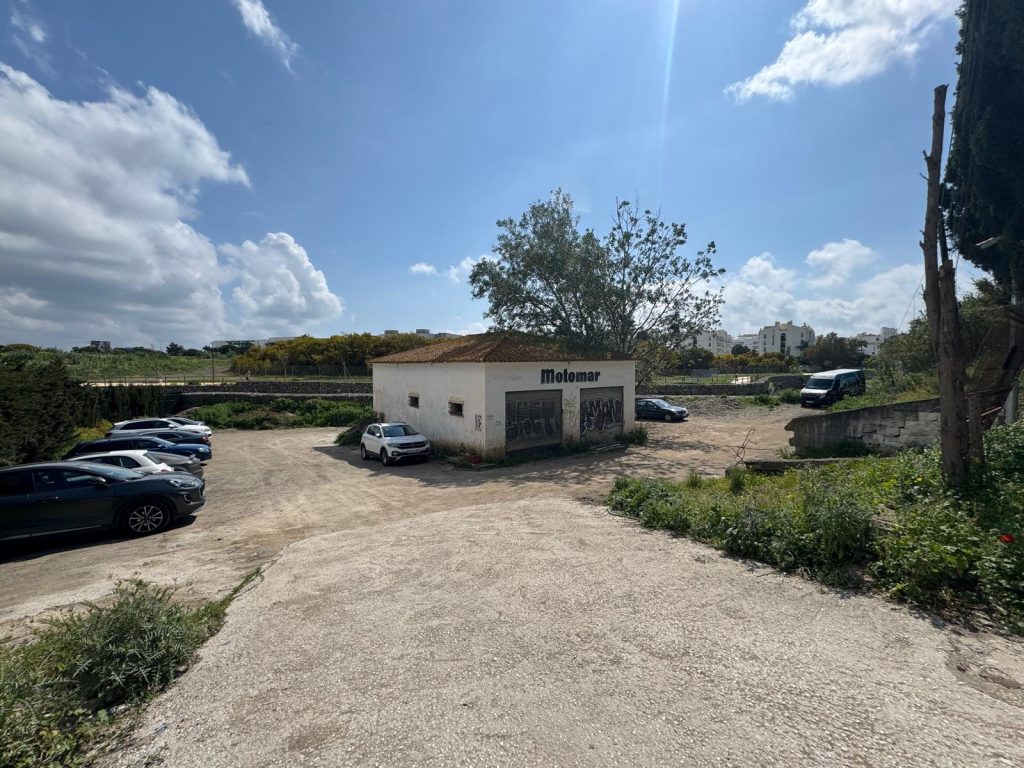 Plot – Marbella – Puerto Banus – Marbella – MEX1065