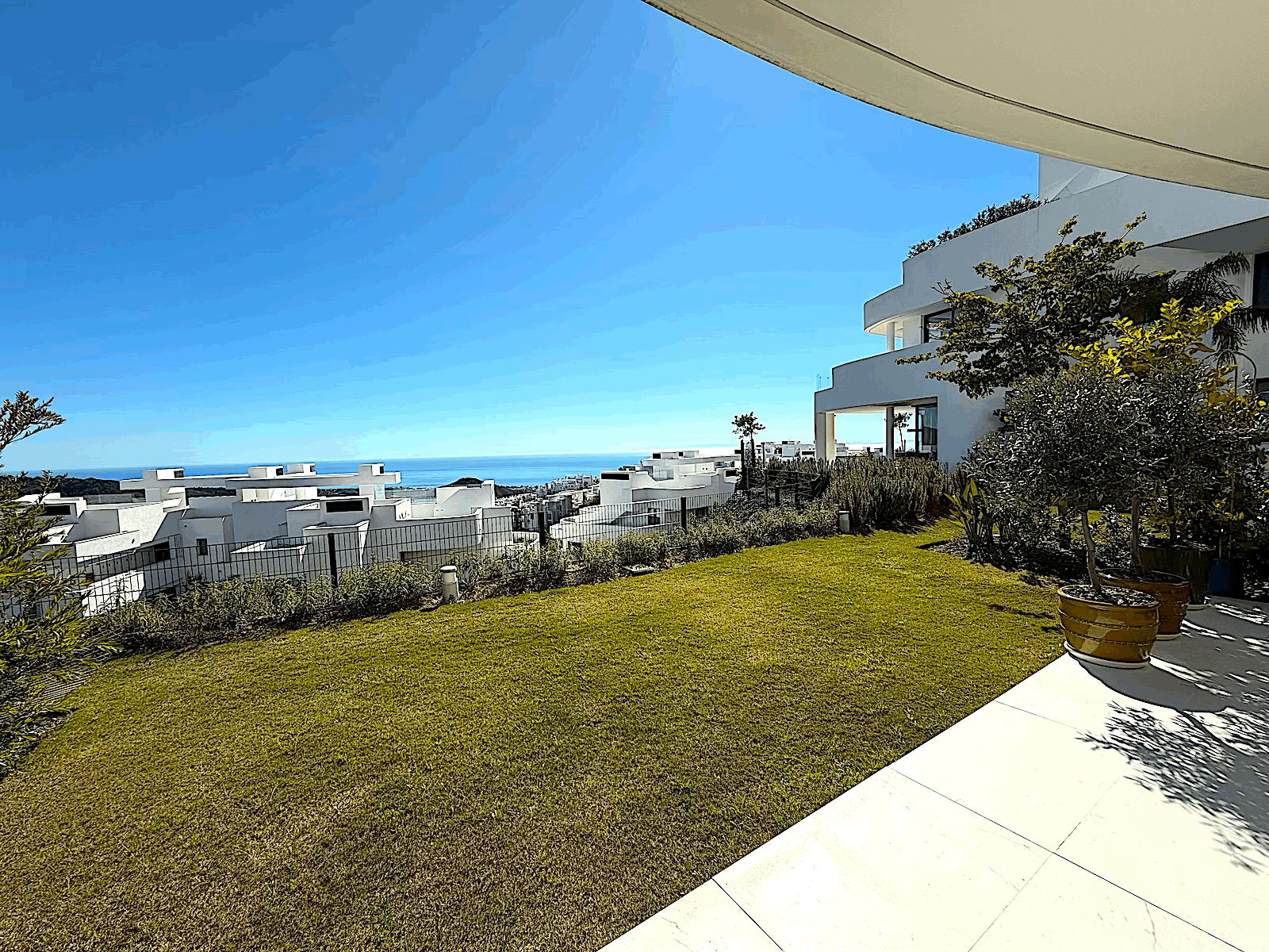 Ground Floor Apartment – Ojen – R5311585