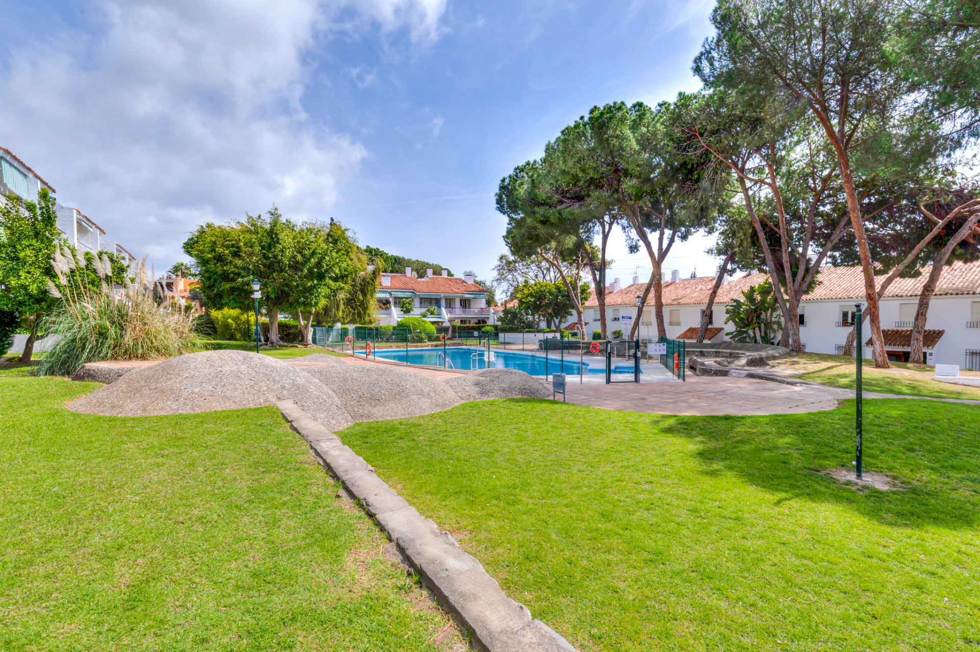 Ground Floor Apartment – Marbella Golden Mile – Marbella – 950