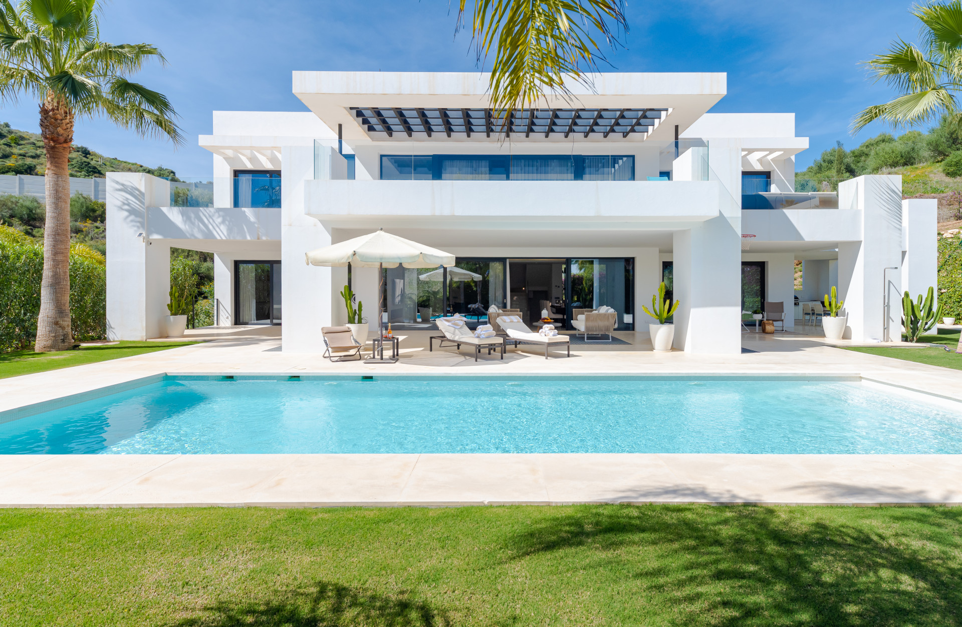 Villa – Nueva Andalucia – Marbella – 855