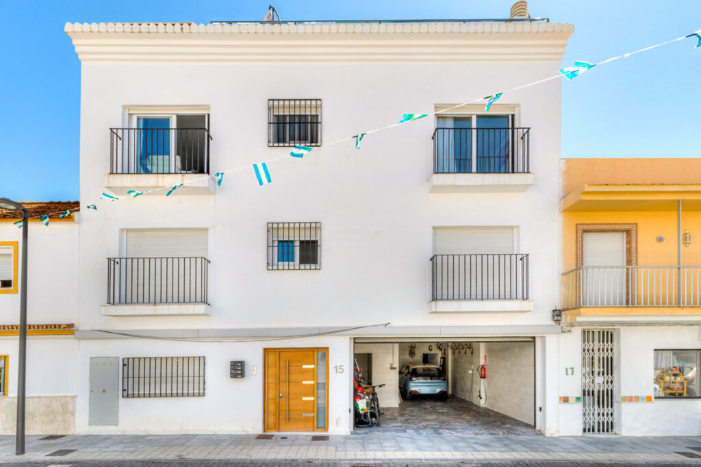 Building – Cortijo Blanco – San Pedro de Alcantara – 963